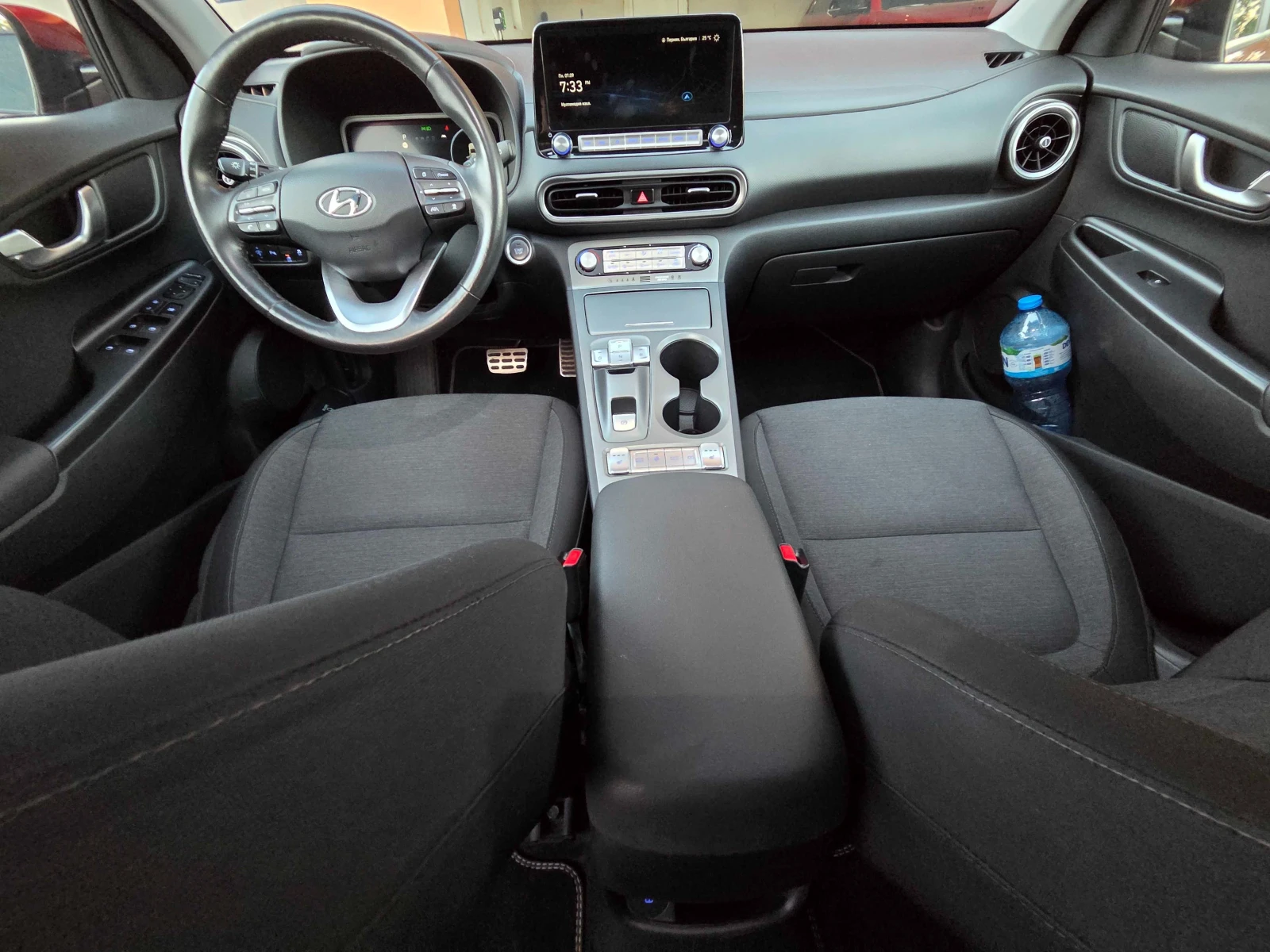 Hyundai Kona 64kW, снимка 13 - Автомобили и джипове - 56061101