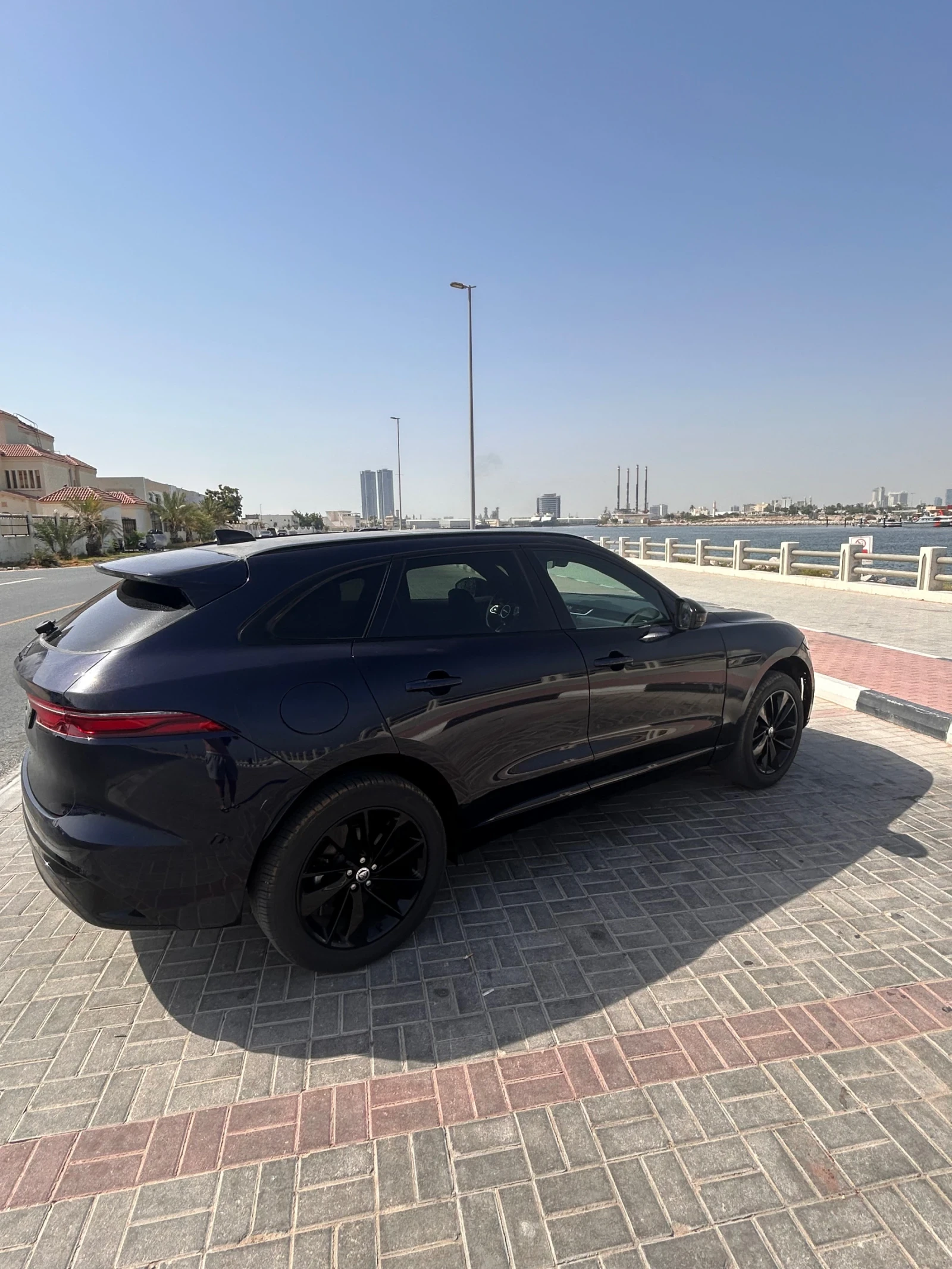 Jaguar F-PACE 2.0 P250 AWD, снимка 4 - Автомобили и джипове - 56380632