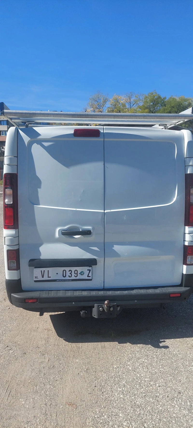 Renault Trafic 1.6dci, снимка 4 - Бусове и автобуси - 47507403