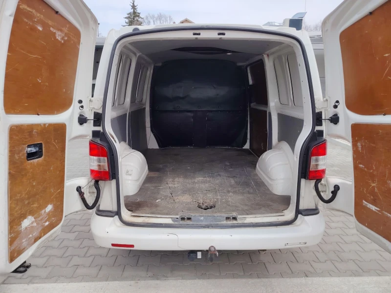 VW T5 2.0 TDI КЛИМАТИК , снимка 5 - Бусове и автобуси - 49514101