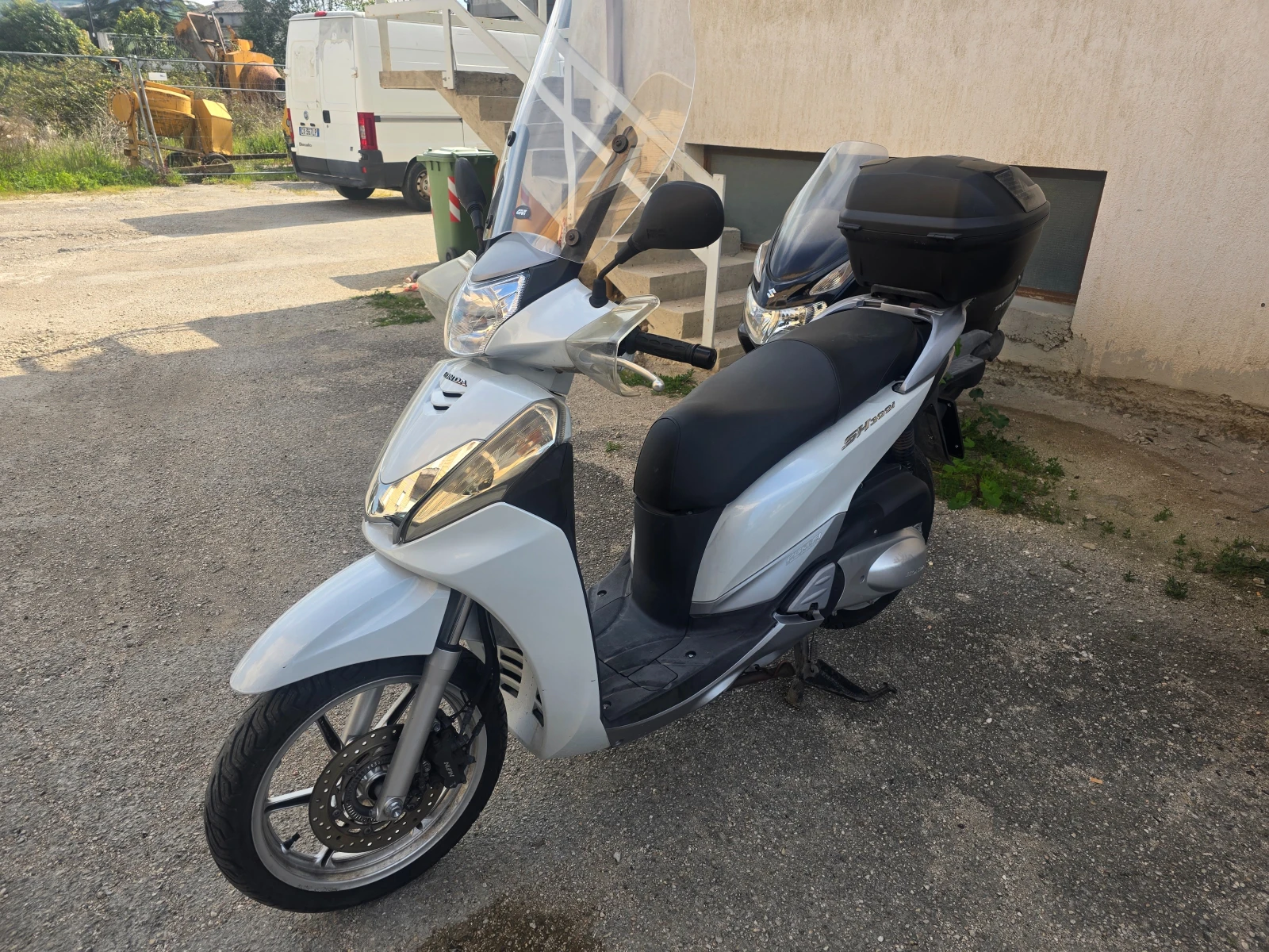 Honda Sh 300i ABS  - изображение 2