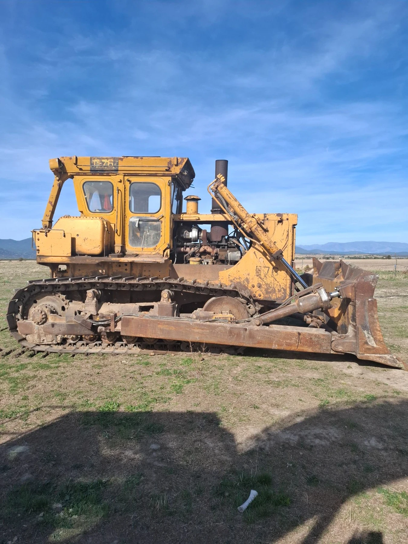 Булдозер Komatsu D155, снимка 2 - Индустриална техника - 56121631
