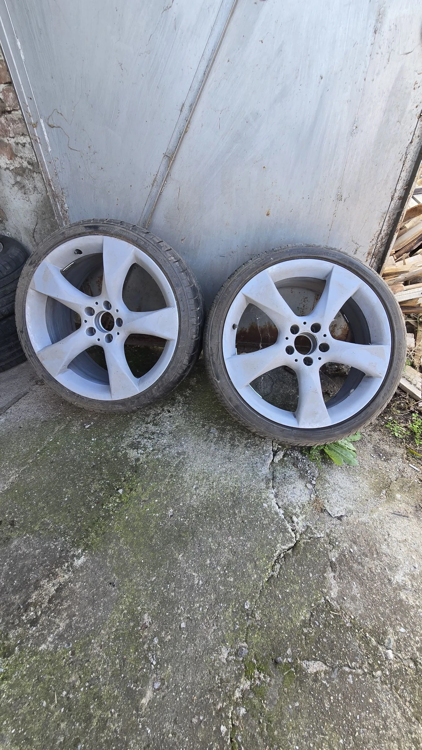    245/35R19 | Mobile.bg   1