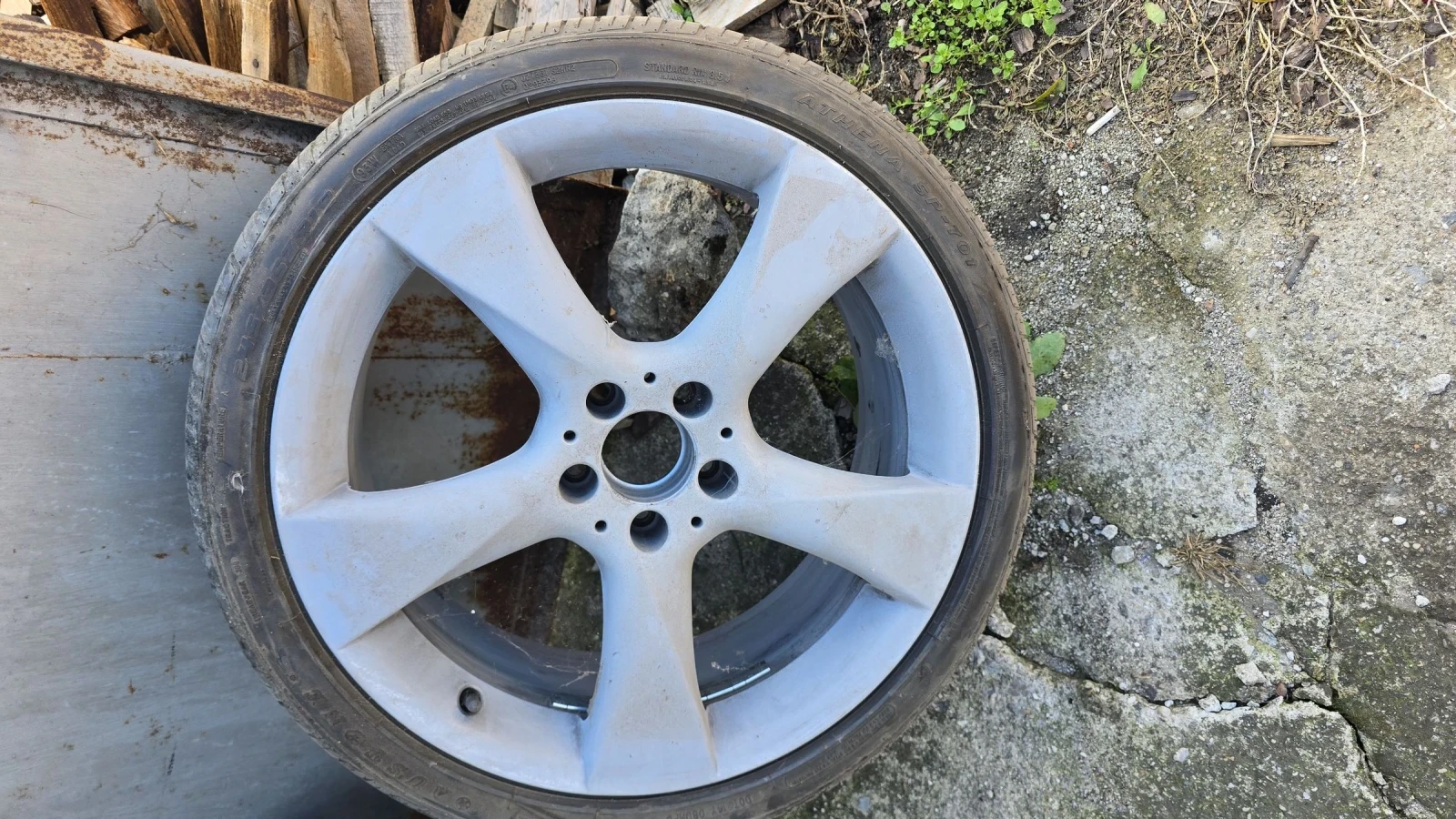    245/35R19 | Mobile.bg   2