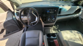 Toyota Sienna XLE, снимка 4