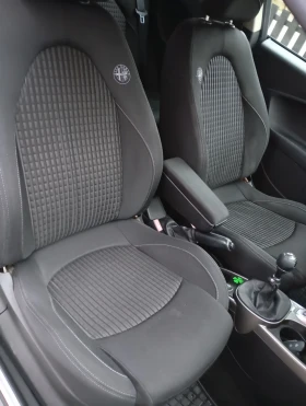 Alfa Romeo MiTo 1.3 mjet, снимка 14