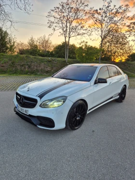 Mercedes-Benz E 220 AMG пакет Facelift , снимка 3