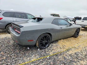 Dodge Challenger 5.7l R, снимка 3