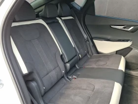 Kia EV6 GT-LINE/3205HP/AWD/CAM/CPLAY/HUD/MEMO/606q, снимка 15