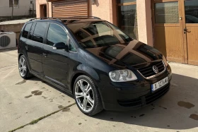 VW Touran 2.0 TDI/140к.с, снимка 2