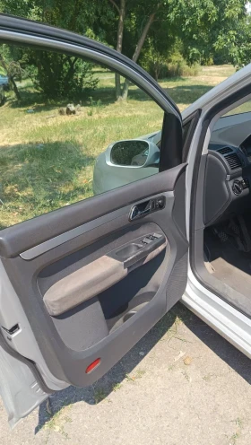 VW Touran | Mobile.bg    10