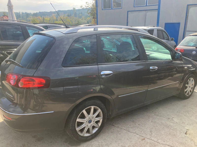 Fiat Croma 1.9 , 2.2, 2.4, снимка 5 - Автомобили и джипове - 47389796