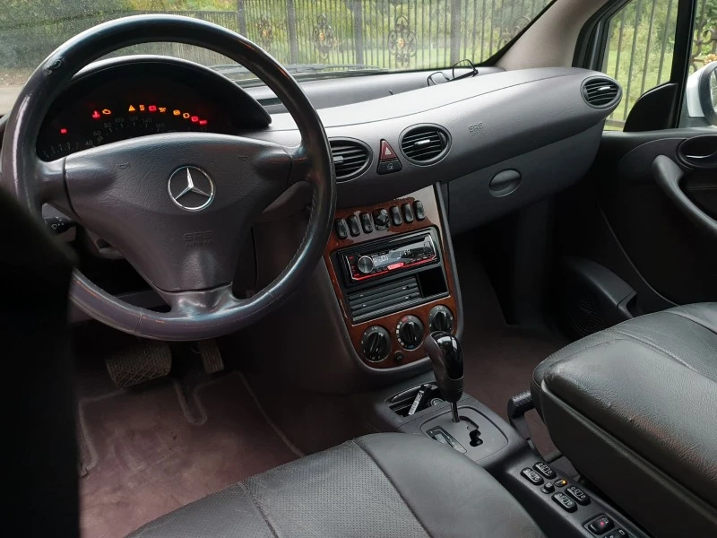 Mercedes-Benz A 160, снимка 4 - Автомобили и джипове - 47317100