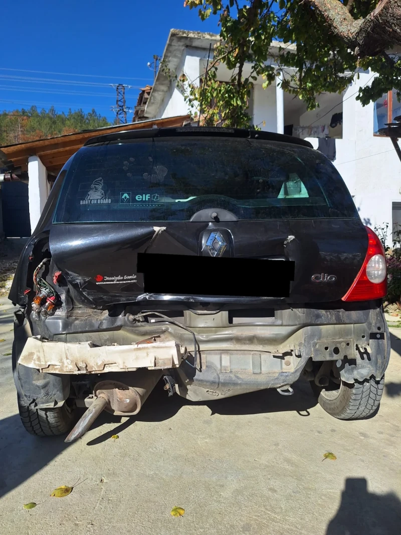 Renault Clio 1.5dci, снимка 4 - Автомобили и джипове - 47917821