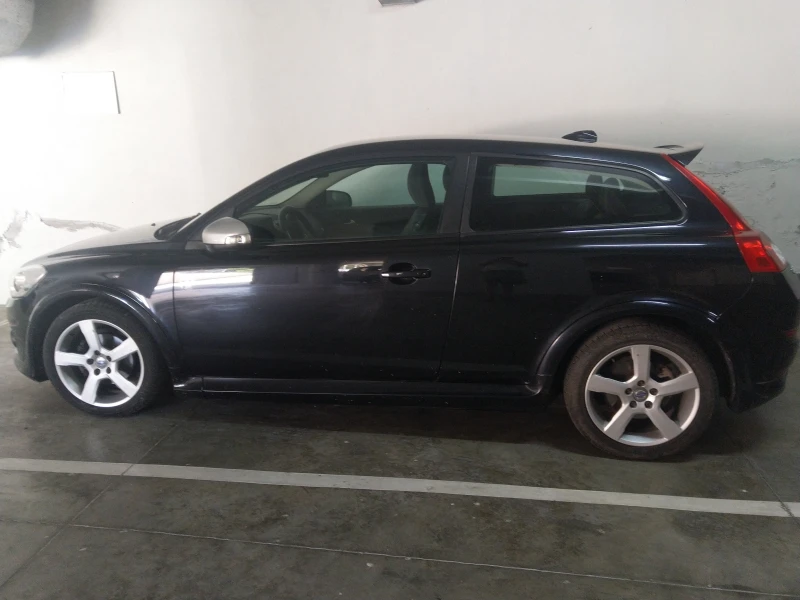 Volvo C30 D2, снимка 3 - Автомобили и джипове - 49215473