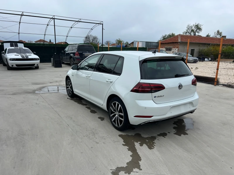 VW Golf E-golf, снимка 6 - Автомобили и джипове - 50057924