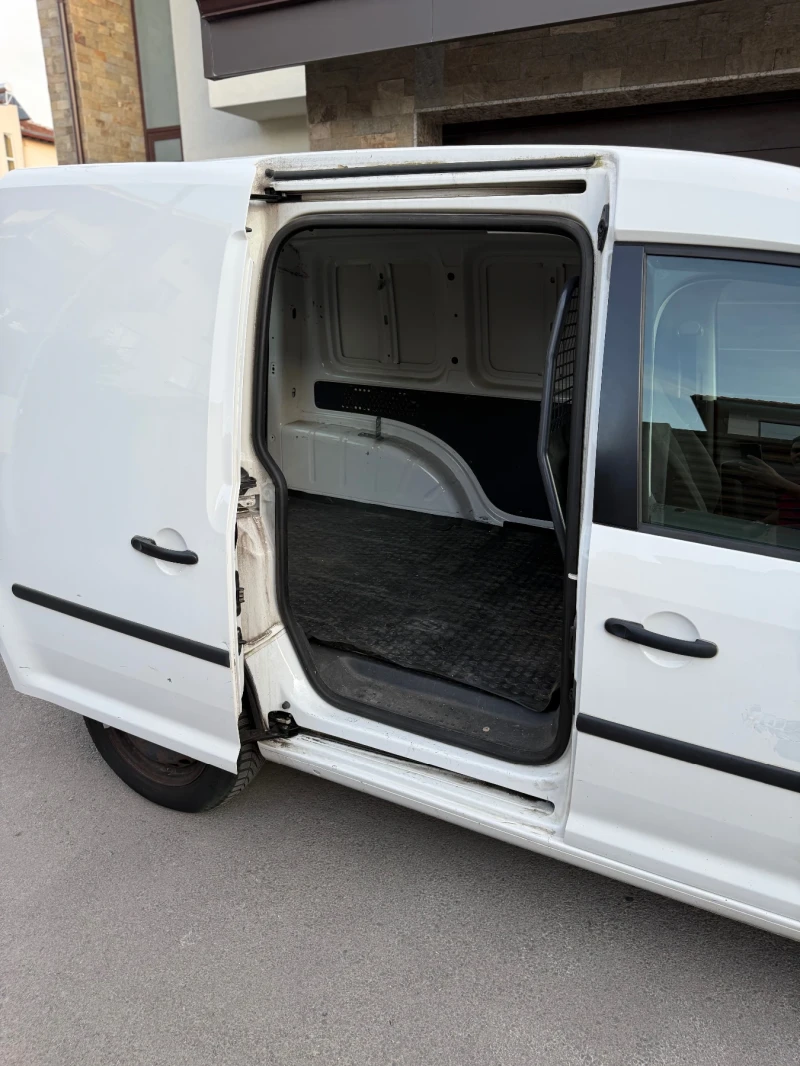 VW Caddy, снимка 4 - Автомобили и джипове - 52580708