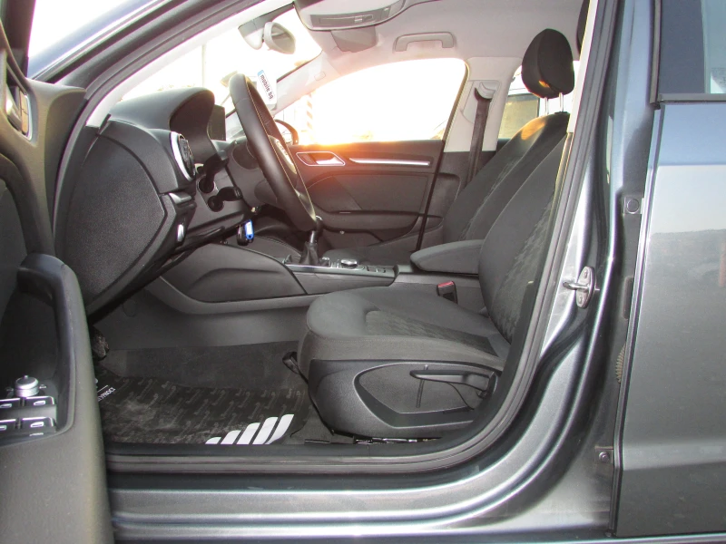 Audi A3 1.6TDI EU5B SPORTBAG, снимка 8 - Автомобили и джипове - 51386792