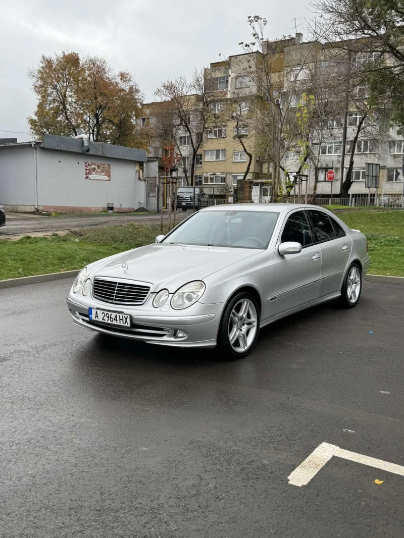 Mercedes-Benz E 280, снимка 3 - Автомобили и джипове - 52427114