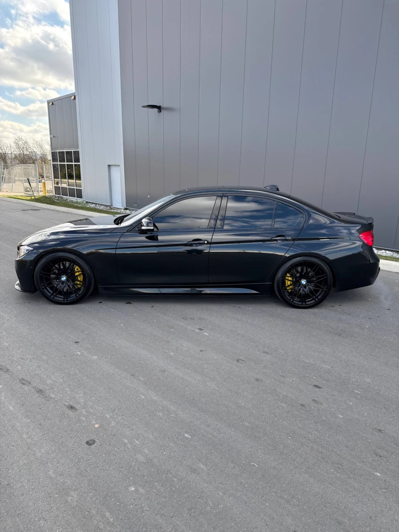 BMW 340 M-pkg* Xdrive* Камера* Подгрев* Full Digital, снимка 4 - Автомобили и джипове - 52552382