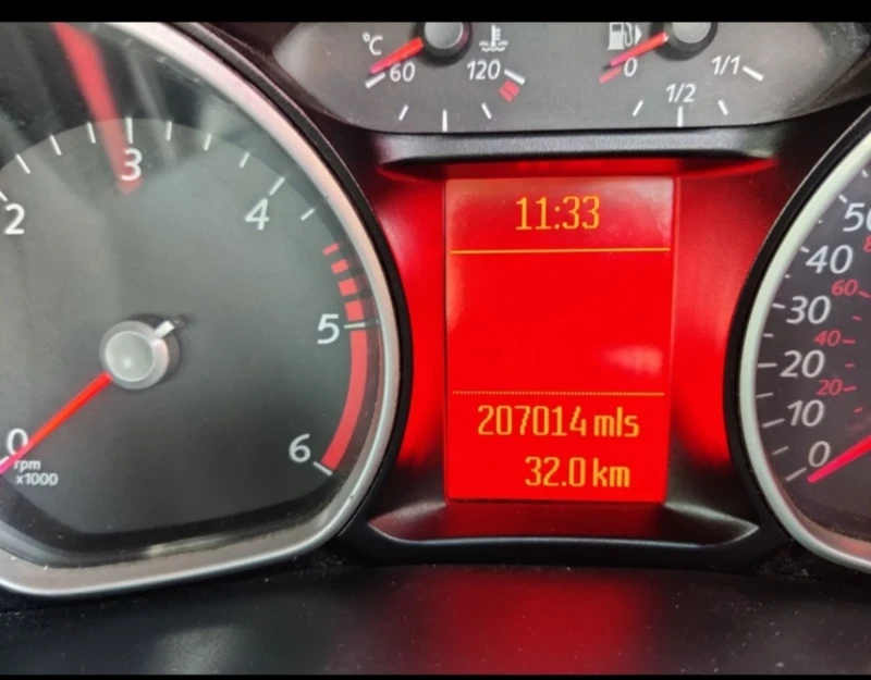 Ford Mondeo 2.0tdci , снимка 6 - Автомобили и джипове - 52944247