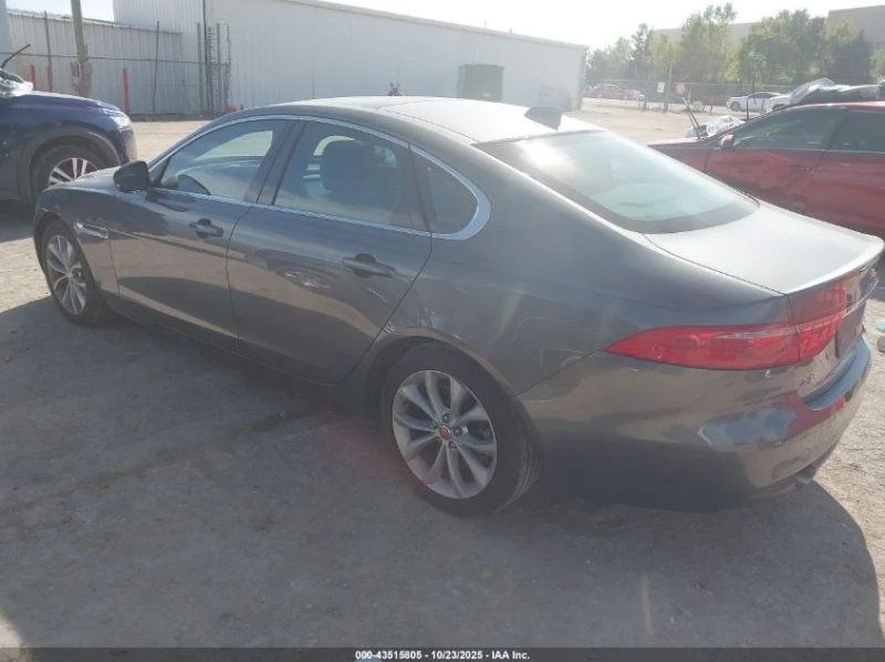 Jaguar Xf 25T Premium, снимка 4 - Автомобили и джипове - 53126580
