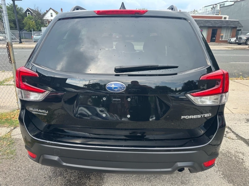 Subaru Forester 2.5i * AWD * 35 000km, снимка 6 - Автомобили и джипове - 53338207