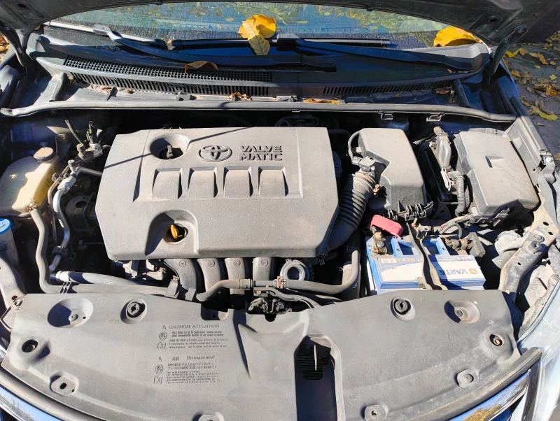 Toyota Avensis, снимка 11 - Автомобили и джипове - 53379631