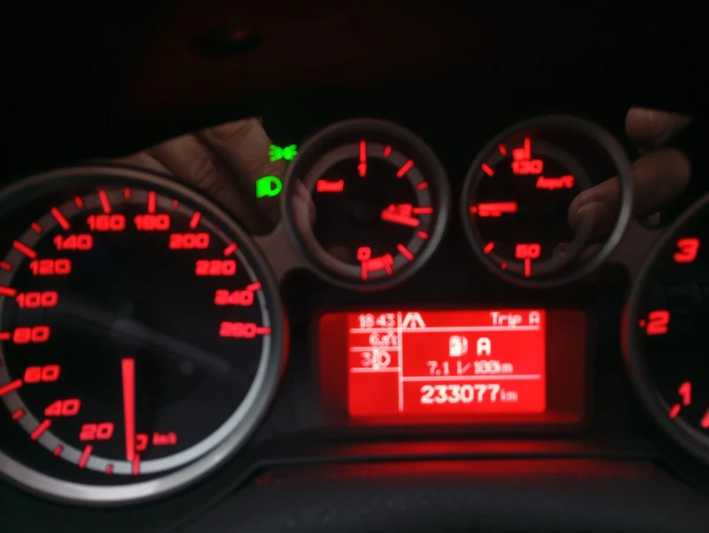 Alfa Romeo MiTo 1.3 mjet, снимка 5 - Автомобили и джипове - 53480788