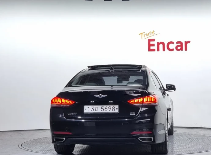 Hyundai Genesis G380 AWD - изображение 4