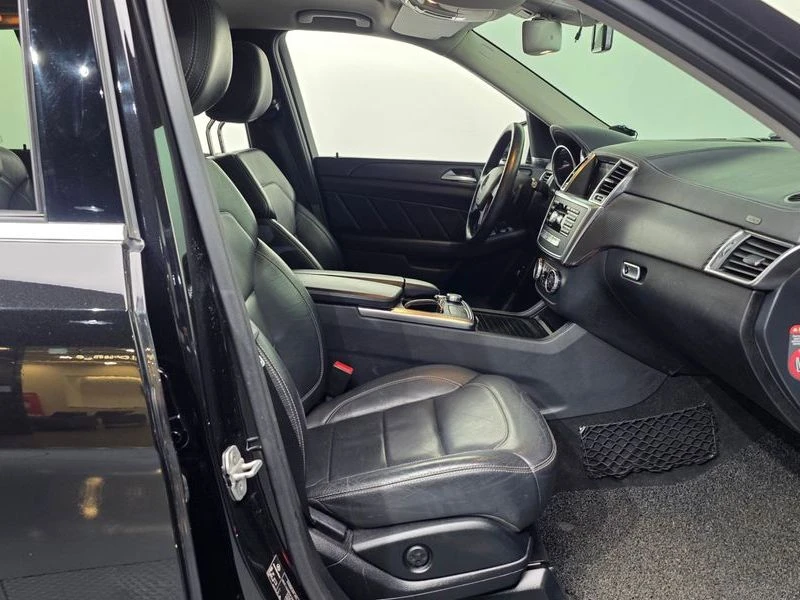 Mercedes-Benz GLS 500 * 500 | V8 | 7 Местен | 360 Камера | Цена до Бг | , снимка 11 - Автомобили и джипове - 55722955