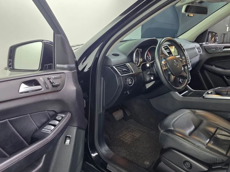 Mercedes-Benz GLS 500 * 500 | V8 | 7 Местен | 360 Камера | Цена до Бг | , снимка 10 - Автомобили и джипове - 55722955