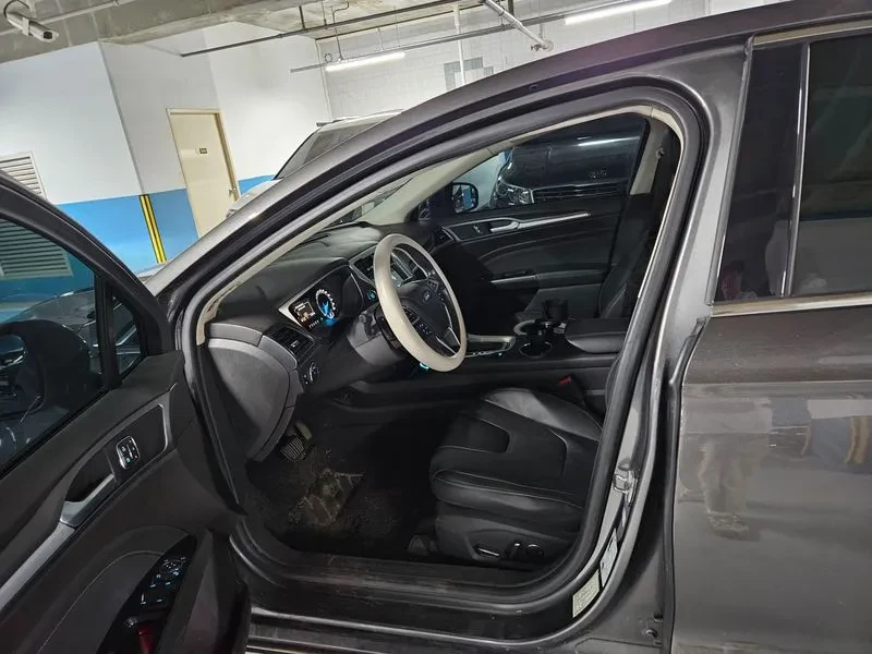 Ford Mondeo 2.0 TDCI - САМО 30% АВАНС, снимка 8 - Автомобили и джипове - 55934402