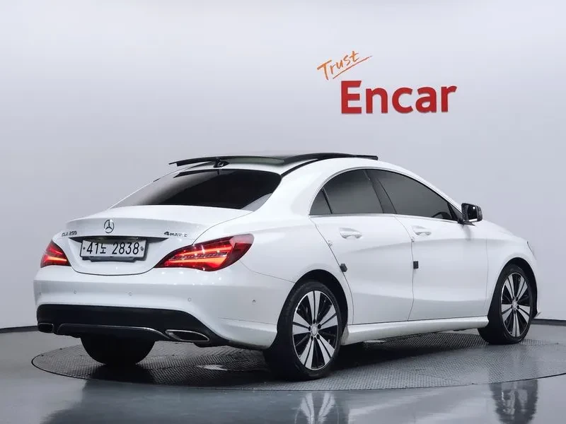 Mercedes-Benz CLA 250 4MATIC - САМО 30% АВАНС, снимка 3 - Автомобили и джипове - 56020170
