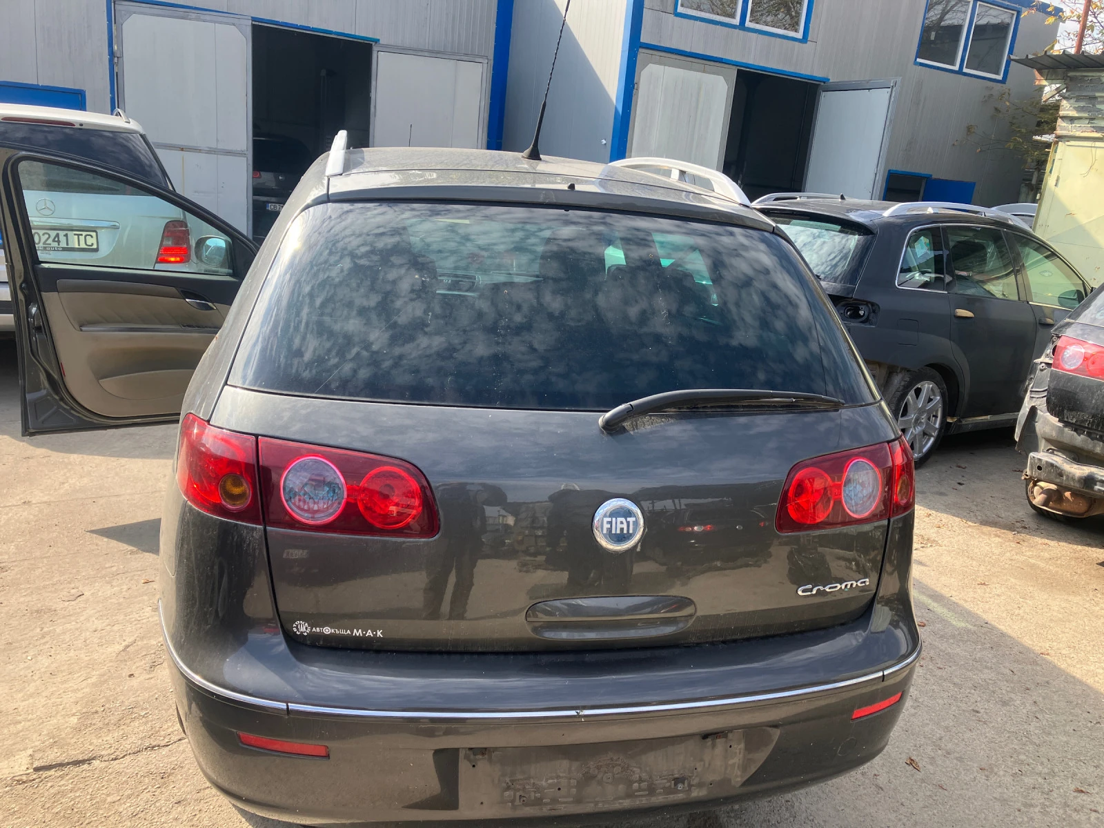 Fiat Croma 1.9 , 2.2, 2.4 - изображение 6