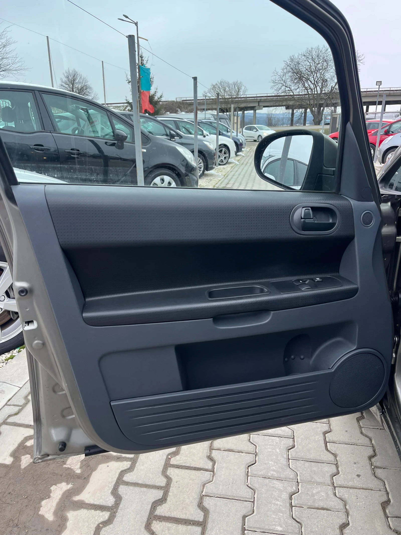 Mitsubishi Colt 1.2* Топ* Нов внос* Клима* Реална* Бартер*  | Mobile.bg — изображение 13