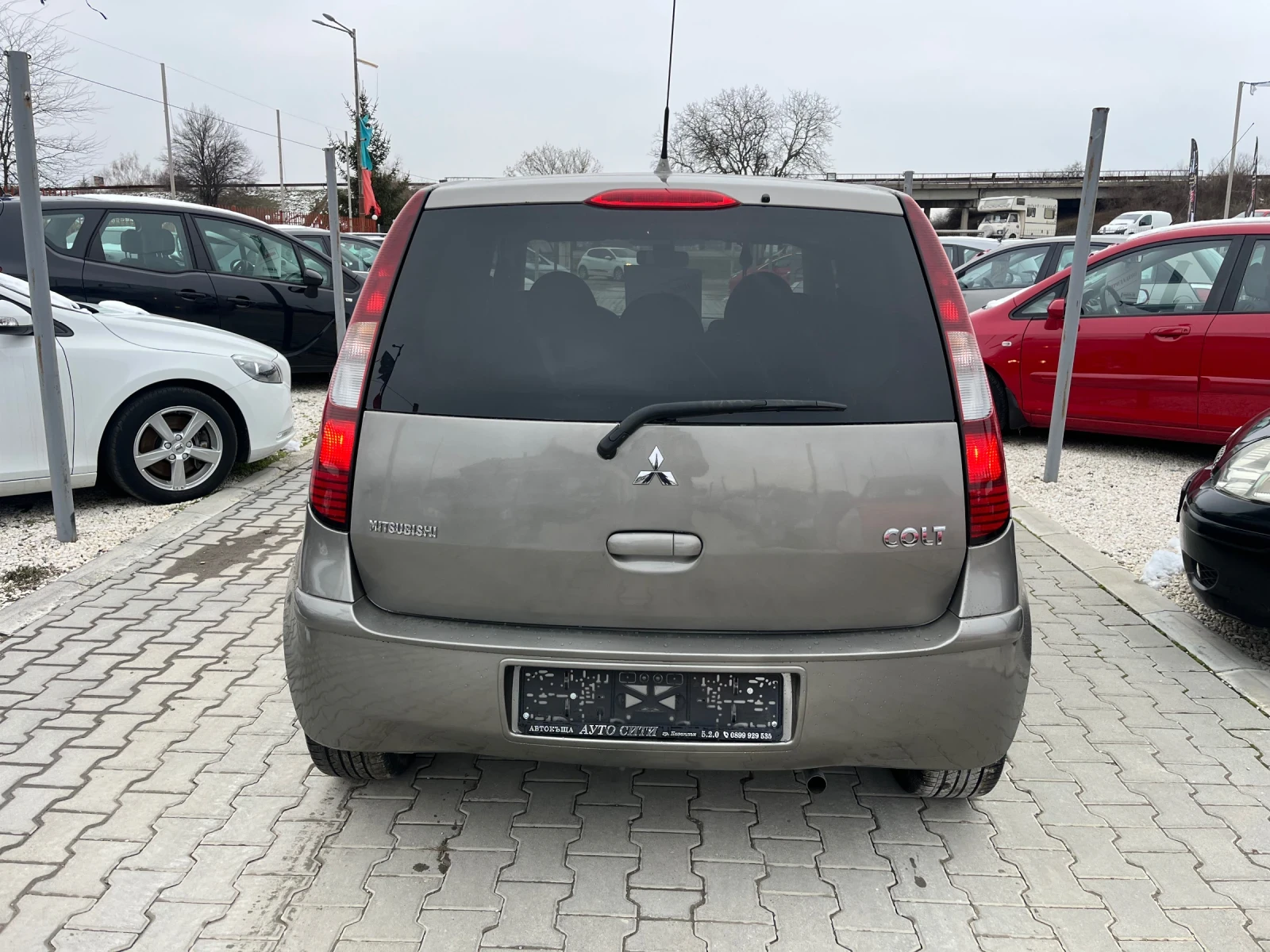 Mitsubishi Colt 1.2* Топ* Нов внос* Клима* Реална* Бартер*  - изображение 8