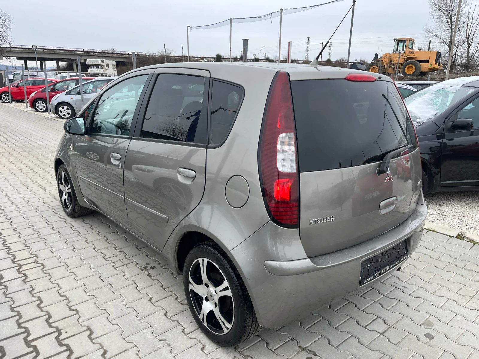 Mitsubishi Colt 1.2* Топ* Нов внос* Клима* Реална* Бартер*  - изображение 10