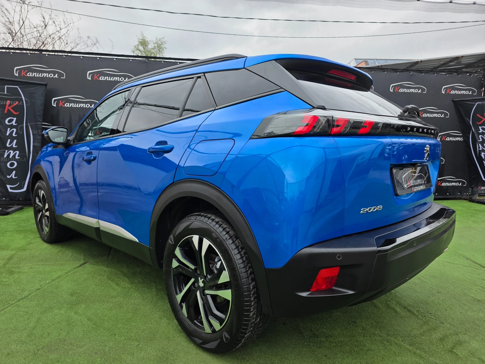 Peugeot 2008 1.5BlueHdi EAT8 ALLURE - изображение 4