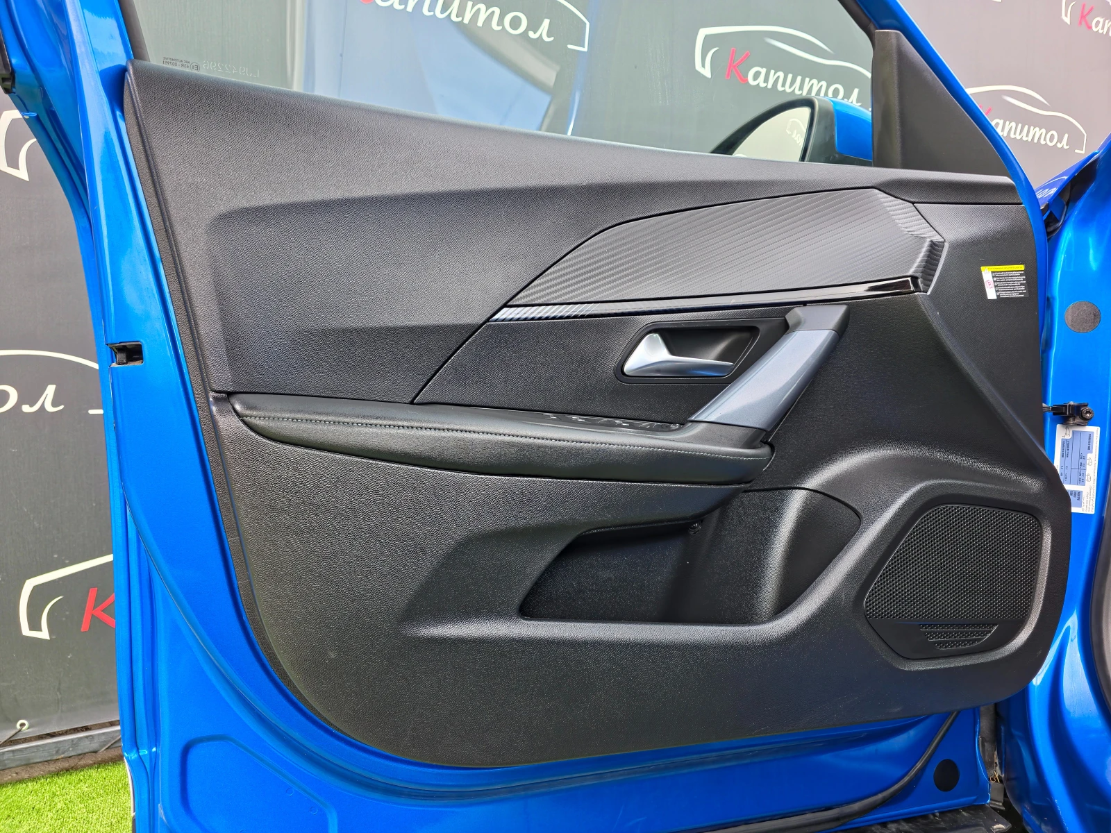 Peugeot 2008 1.5BlueHdi EAT8 ALLURE - изображение 6