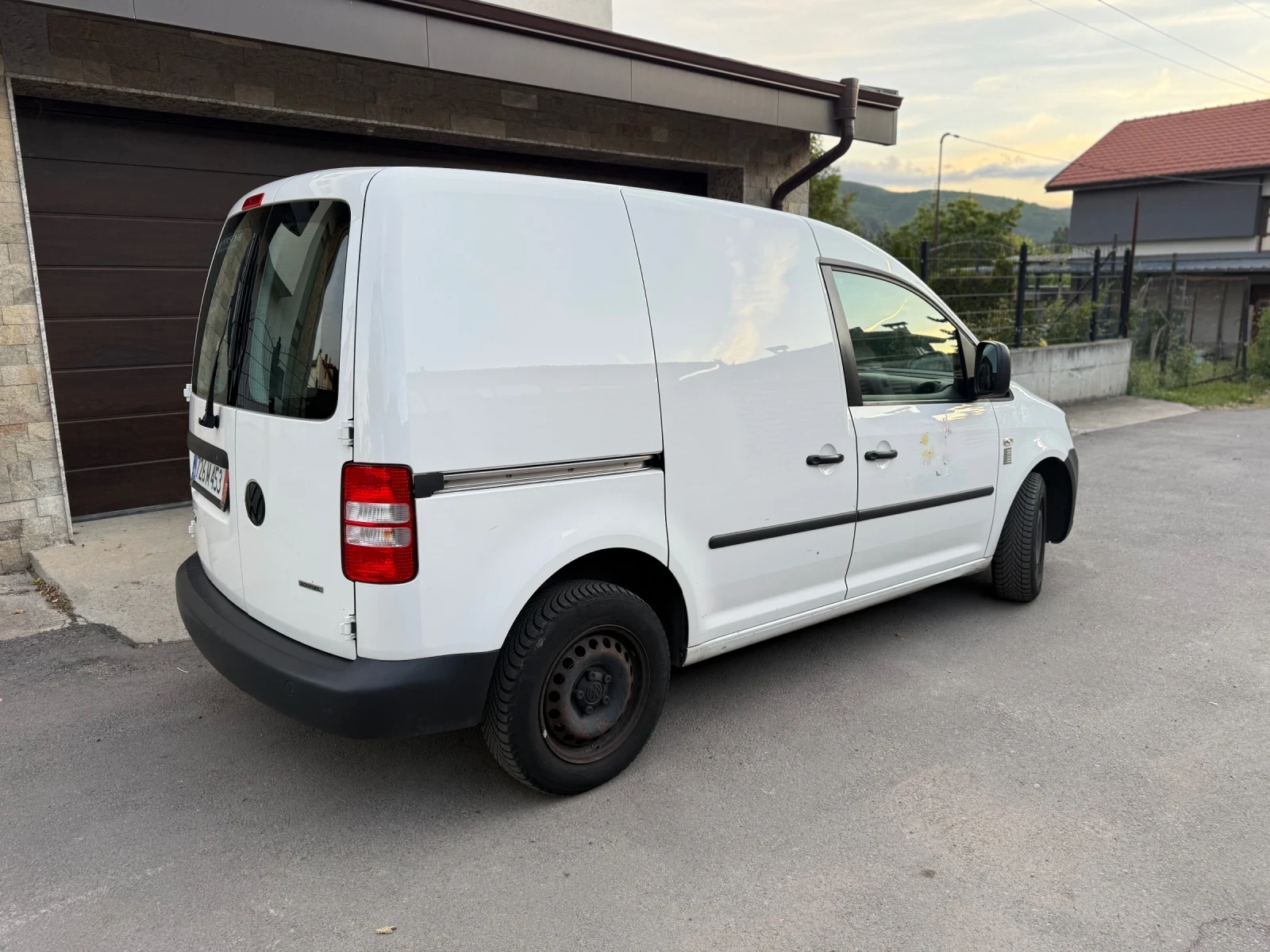 VW Caddy  - изображение 2