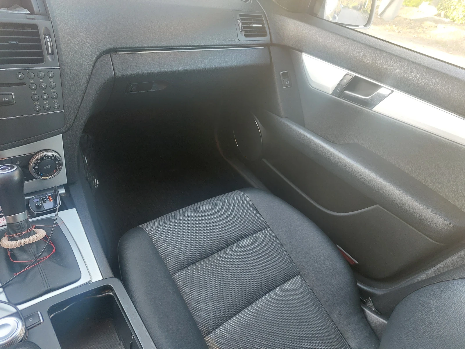 Mercedes-Benz C 220  - изображение 10
