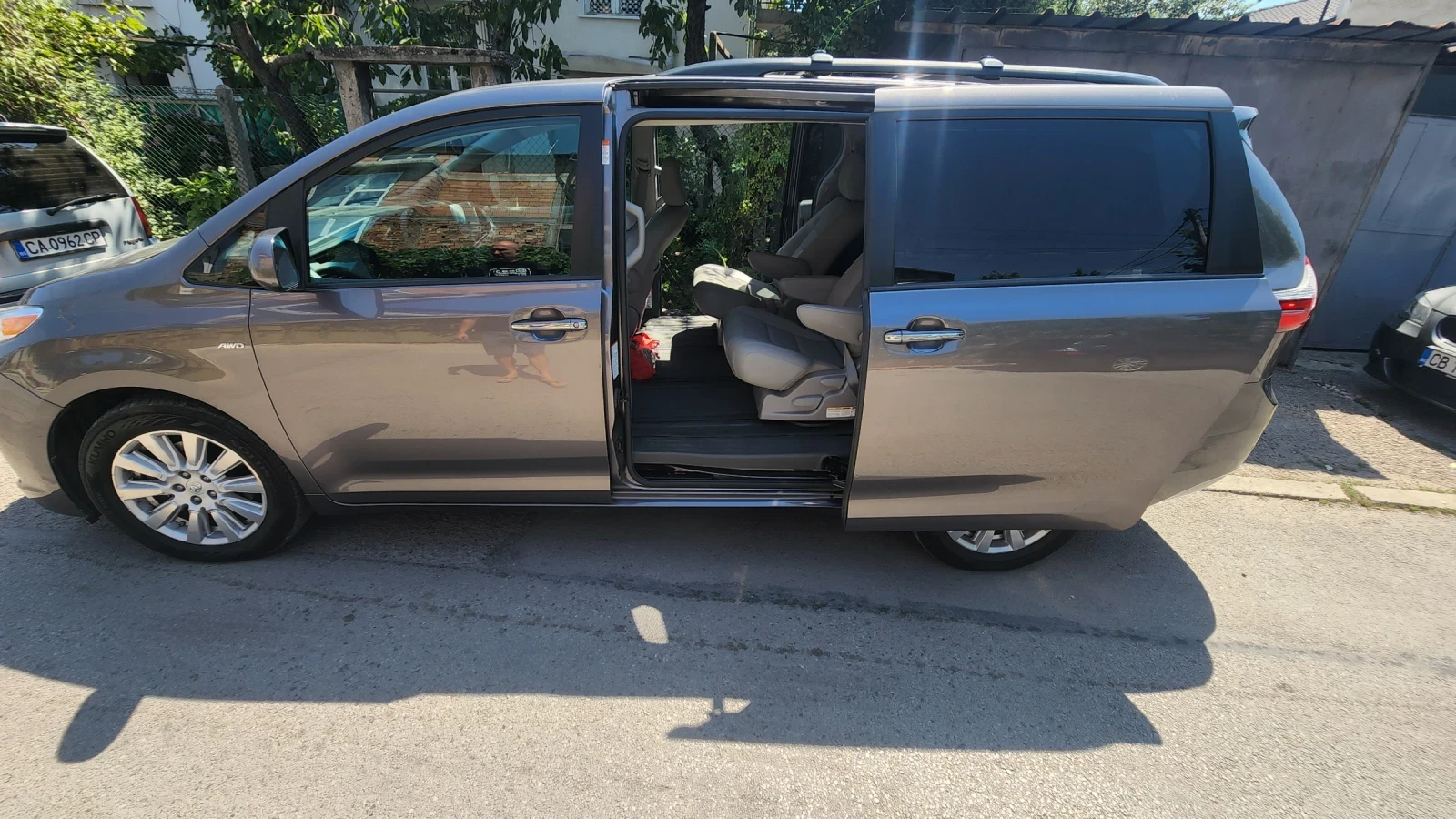 Toyota Sienna XLE - изображение 5