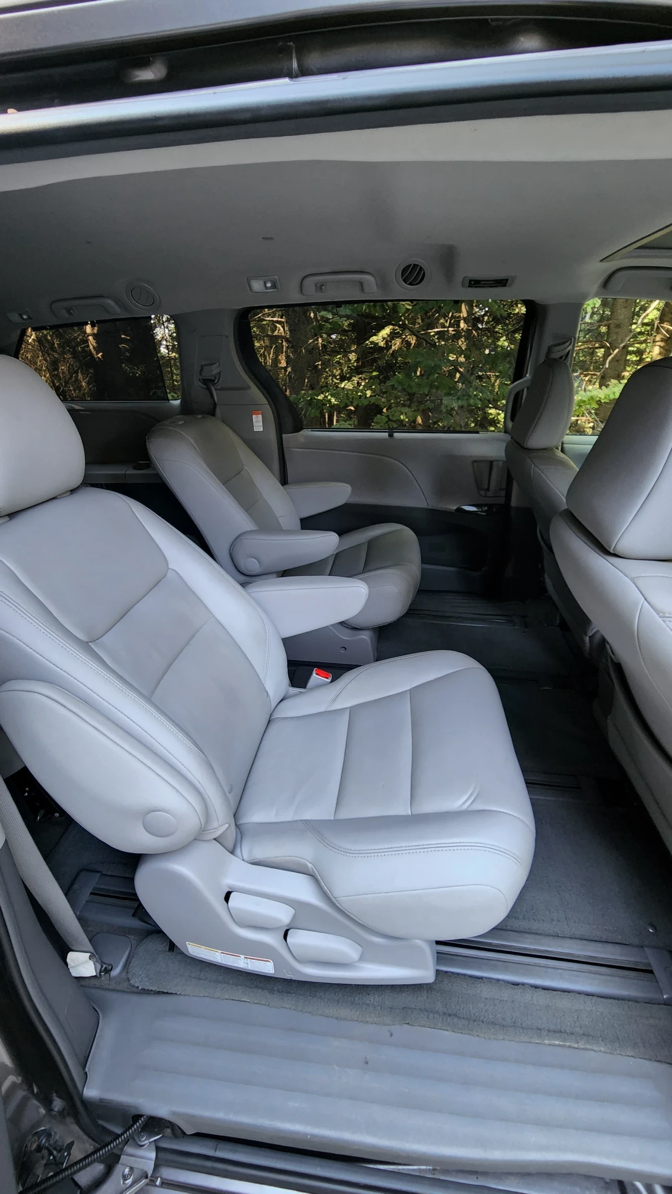 Toyota Sienna XLE | Mobile.bg   15