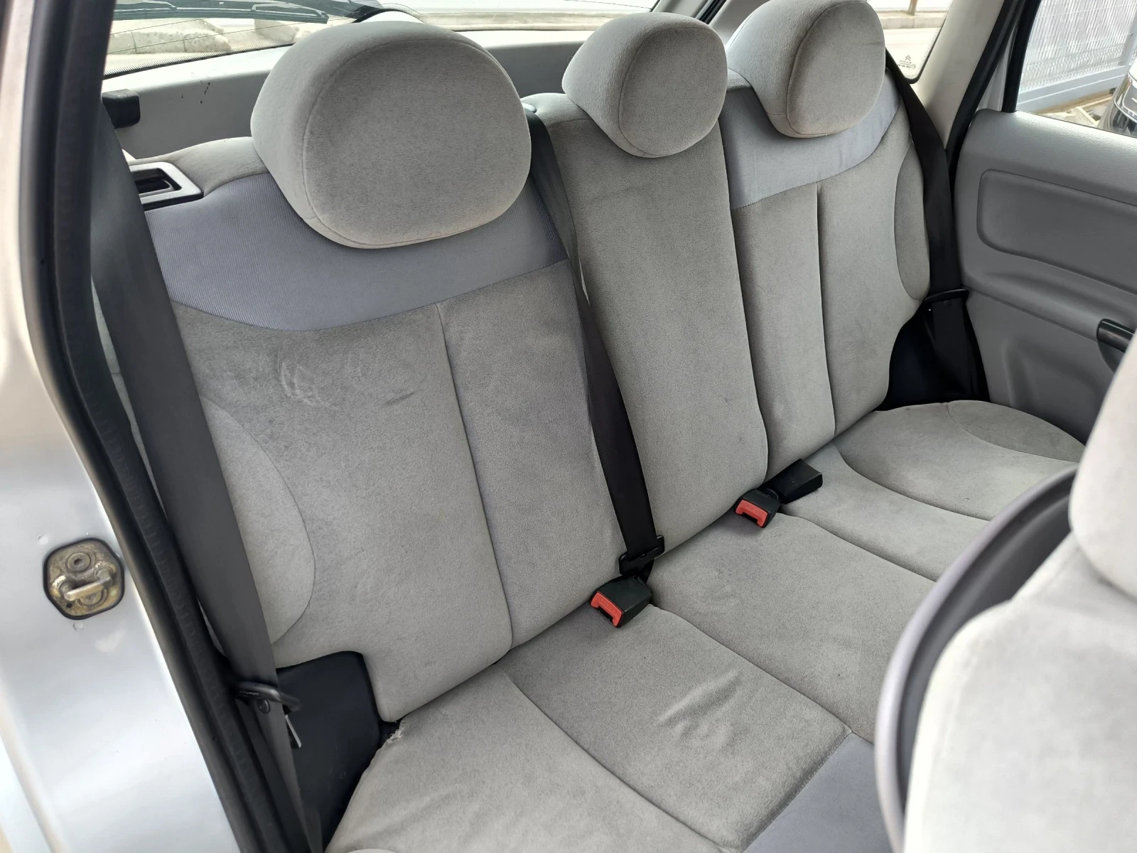 Citroen C3 1.4i automatic  - изображение 10