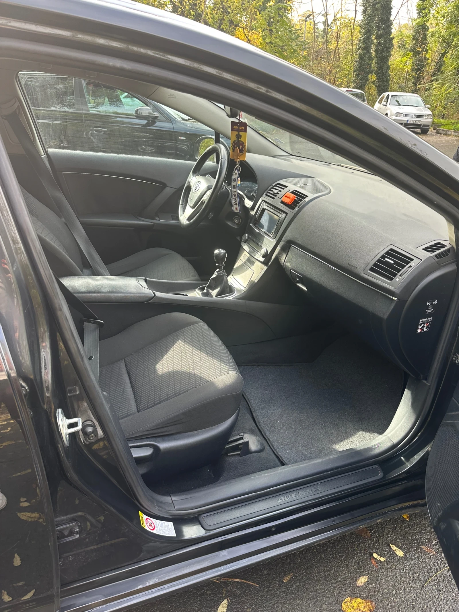 Toyota Avensis 2.2 D4D  - изображение 7