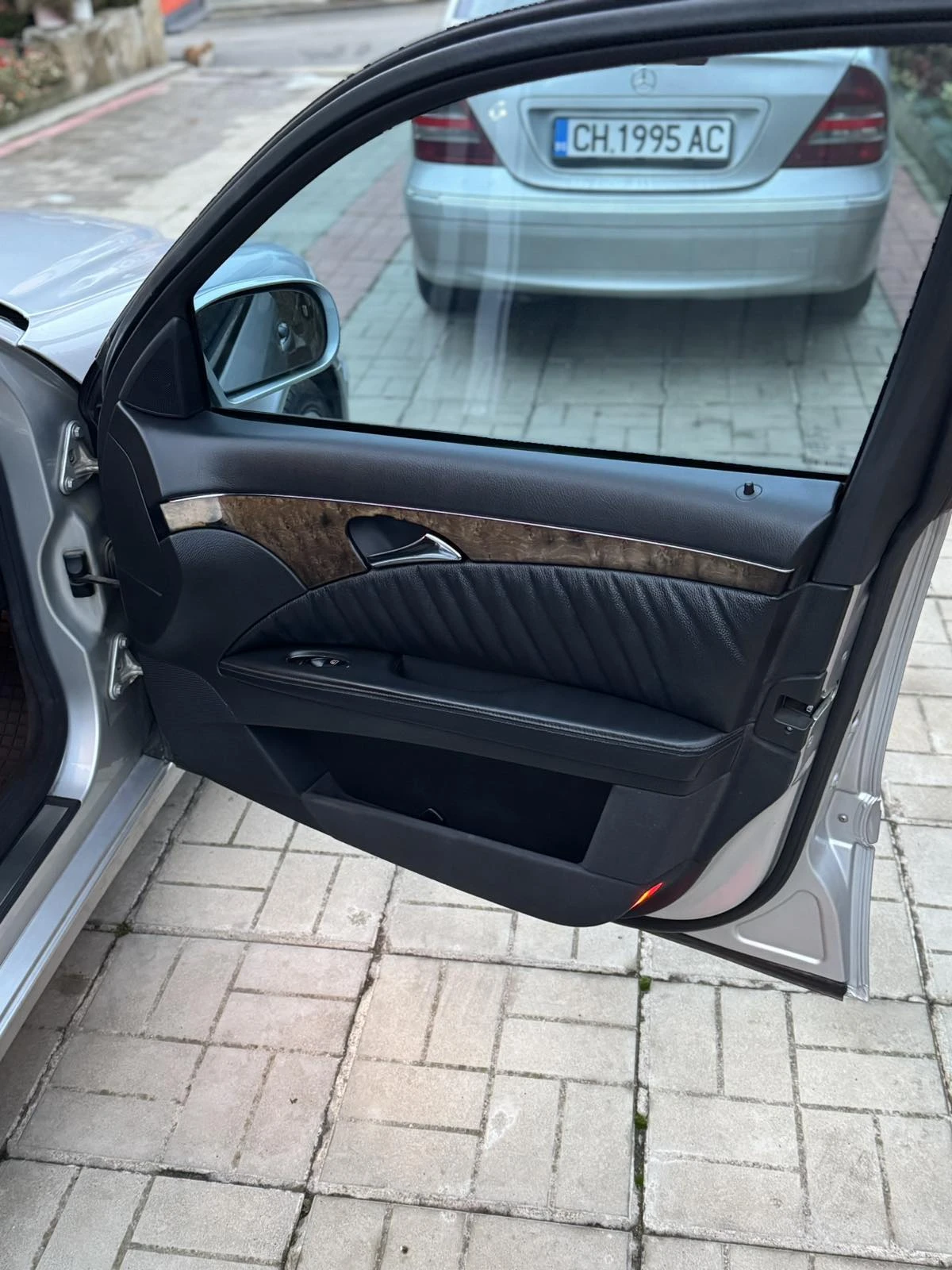 Mercedes-Benz E 280 | Mobile.bg   12