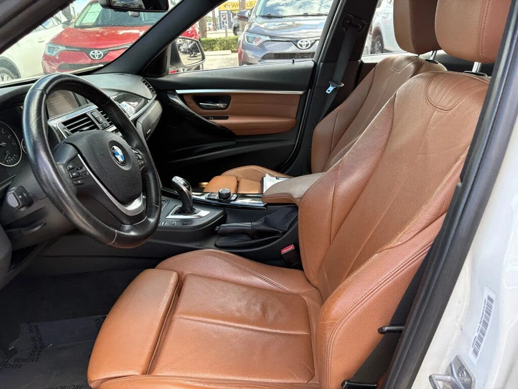 BMW 330 i* *   *  | Mobile.bg   7