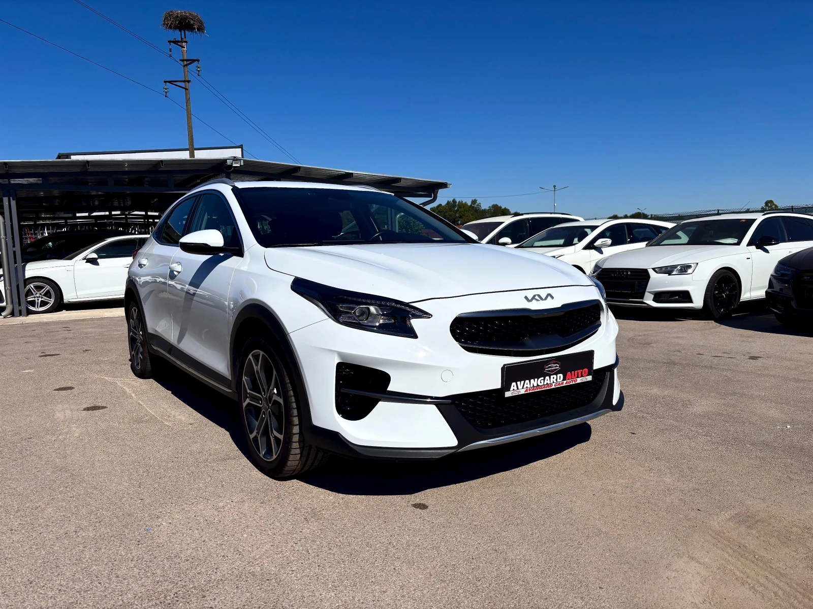 Kia XCeed Hybrid, снимка 2 - Автомобили и джипове - 55476028