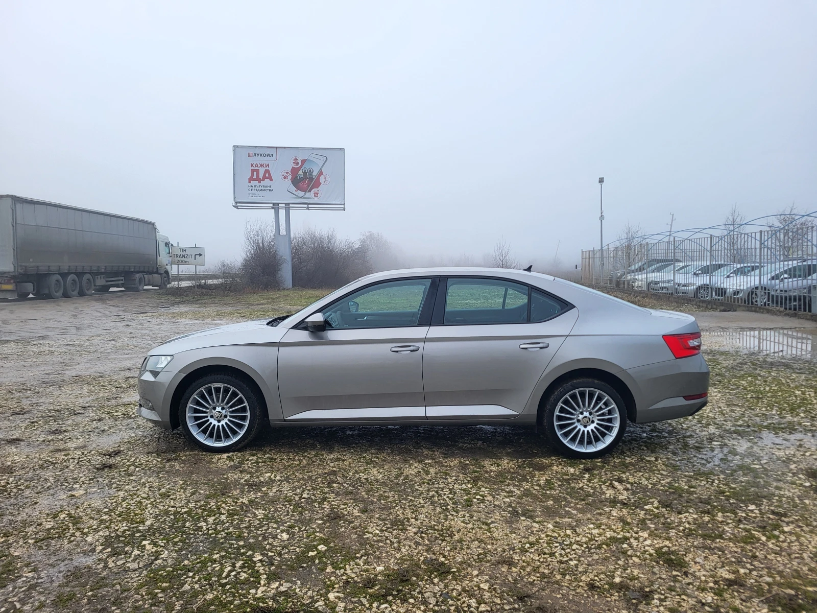 Skoda Superb 1.6TDi - изображение 2